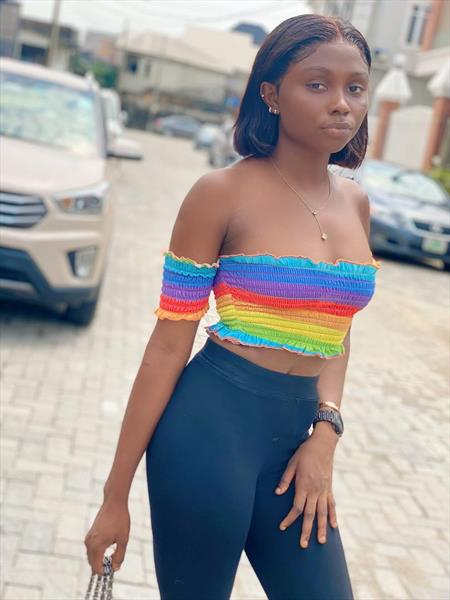 Bae juteuse🇬🇭