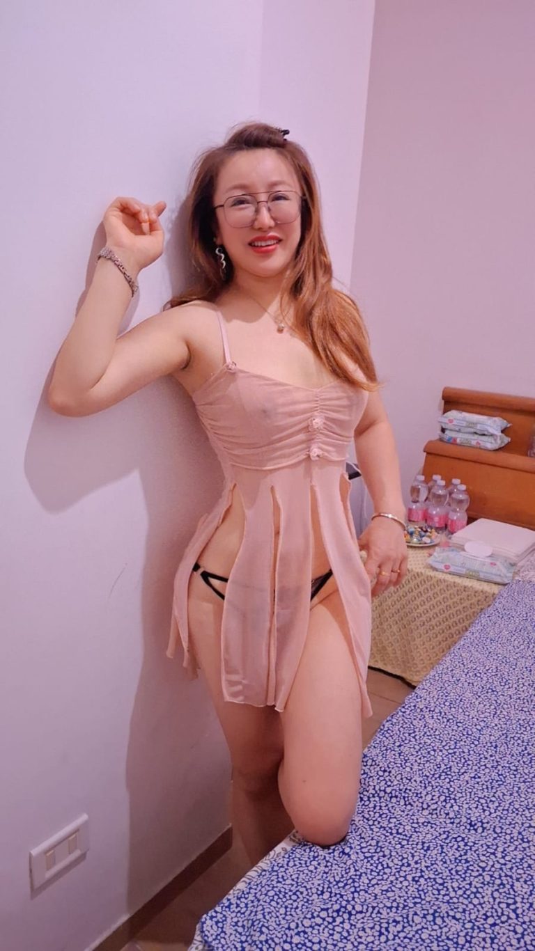 Mandy photo 1